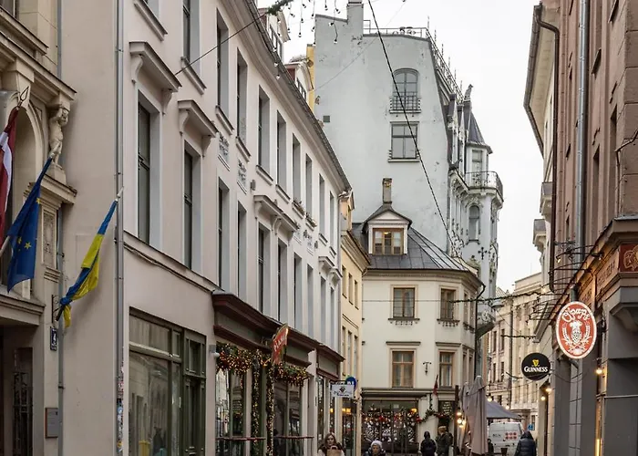 S6 Апартаменты *