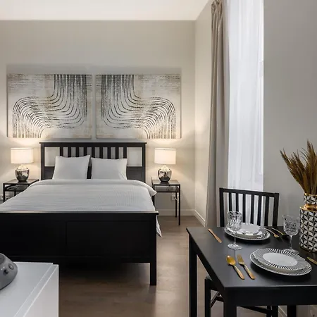 Apartment S6